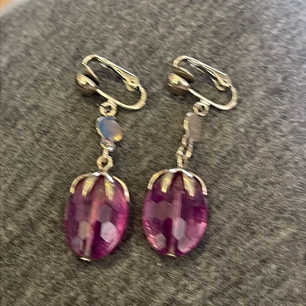 Vintage Sarah Cov wisteria clip on earrings